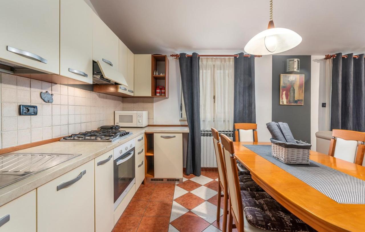 Apartman Jadranka *