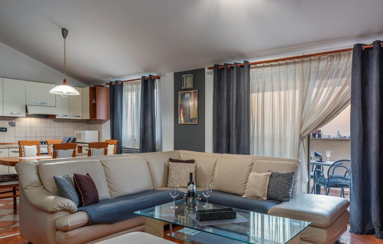 Jadranka Apartment *